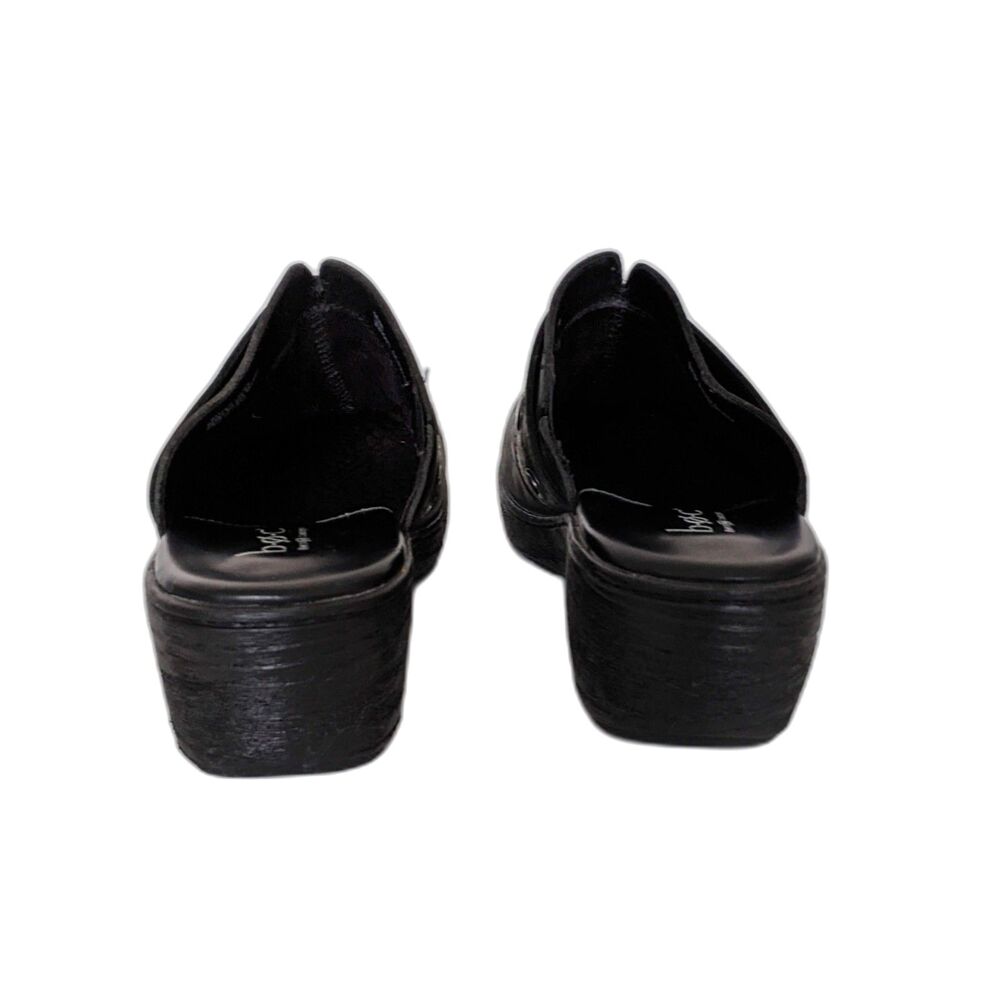 B.O.C. Women's Slip On Born Black Leather Rivet Mule Shoes , Size 10M - Picture 6 of 8